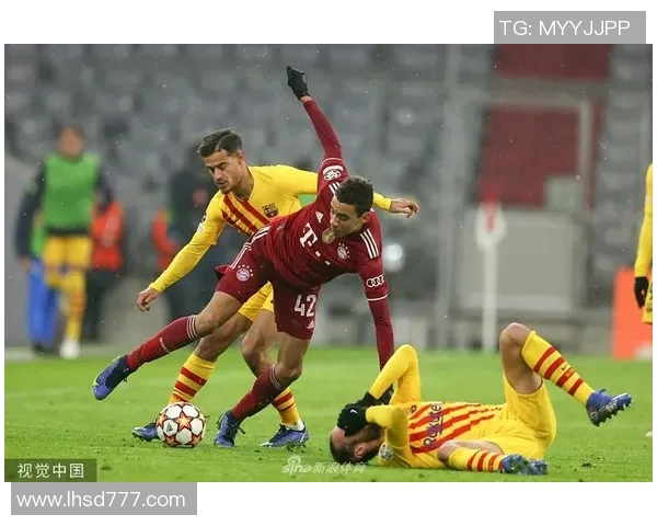 欧联杯精彩对决尤文图斯3-0战胜巴萨点球大战点燃全场激情解析