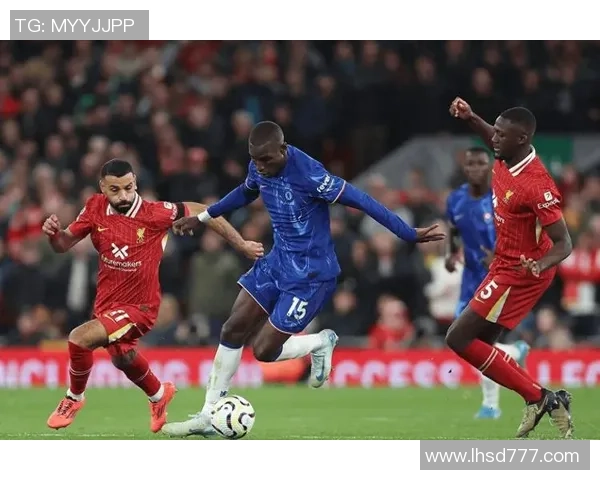 英超大战切尔西大胜巴萨神奇扑救引发争议判罚全场沸腾