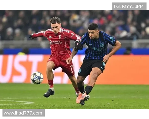 国米逆转热刺友谊赛激战四三绝杀时刻引发全场狂欢